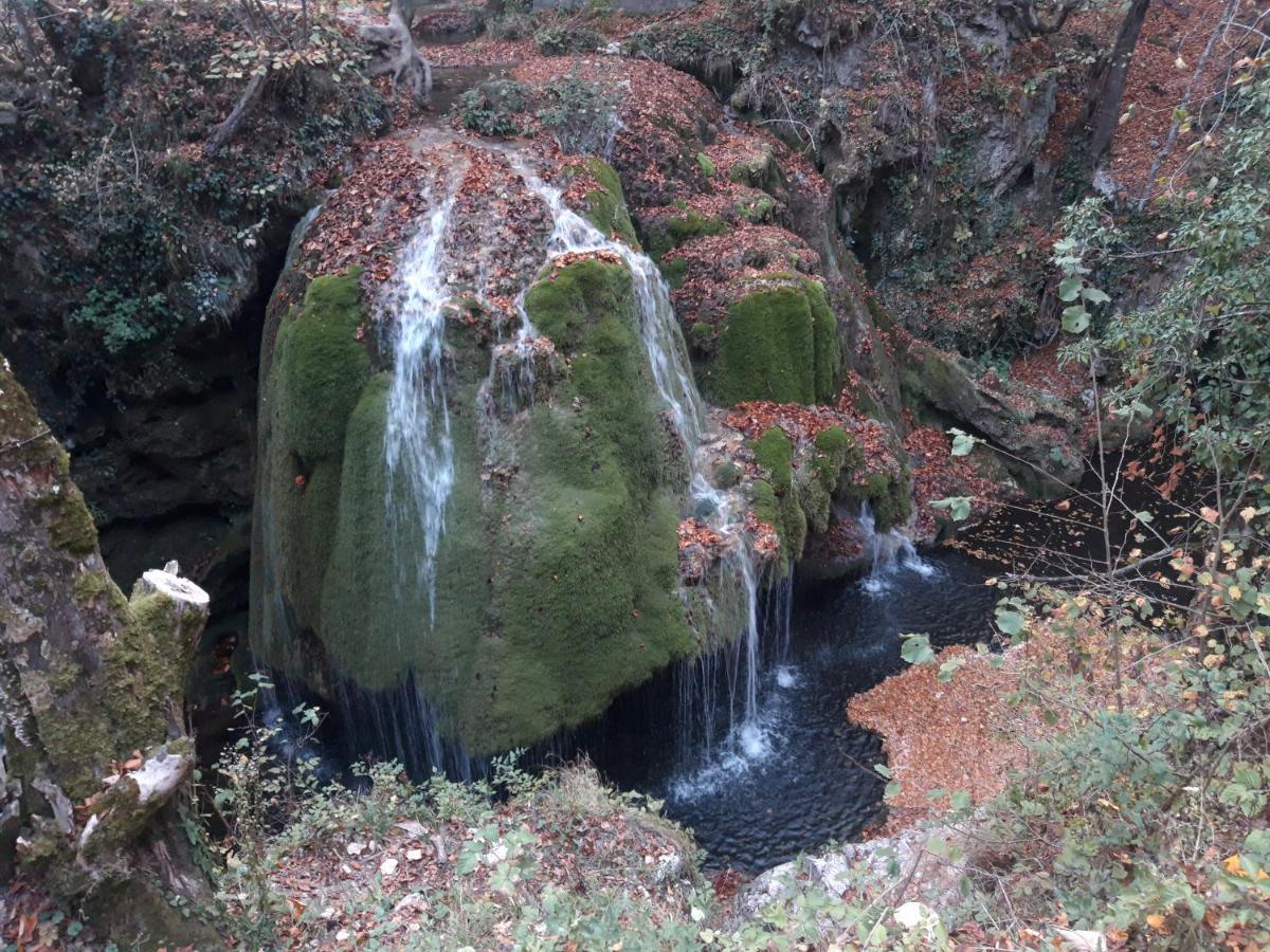 Colt De Rai - Camera De Inchiriat Resita Bagian luar foto